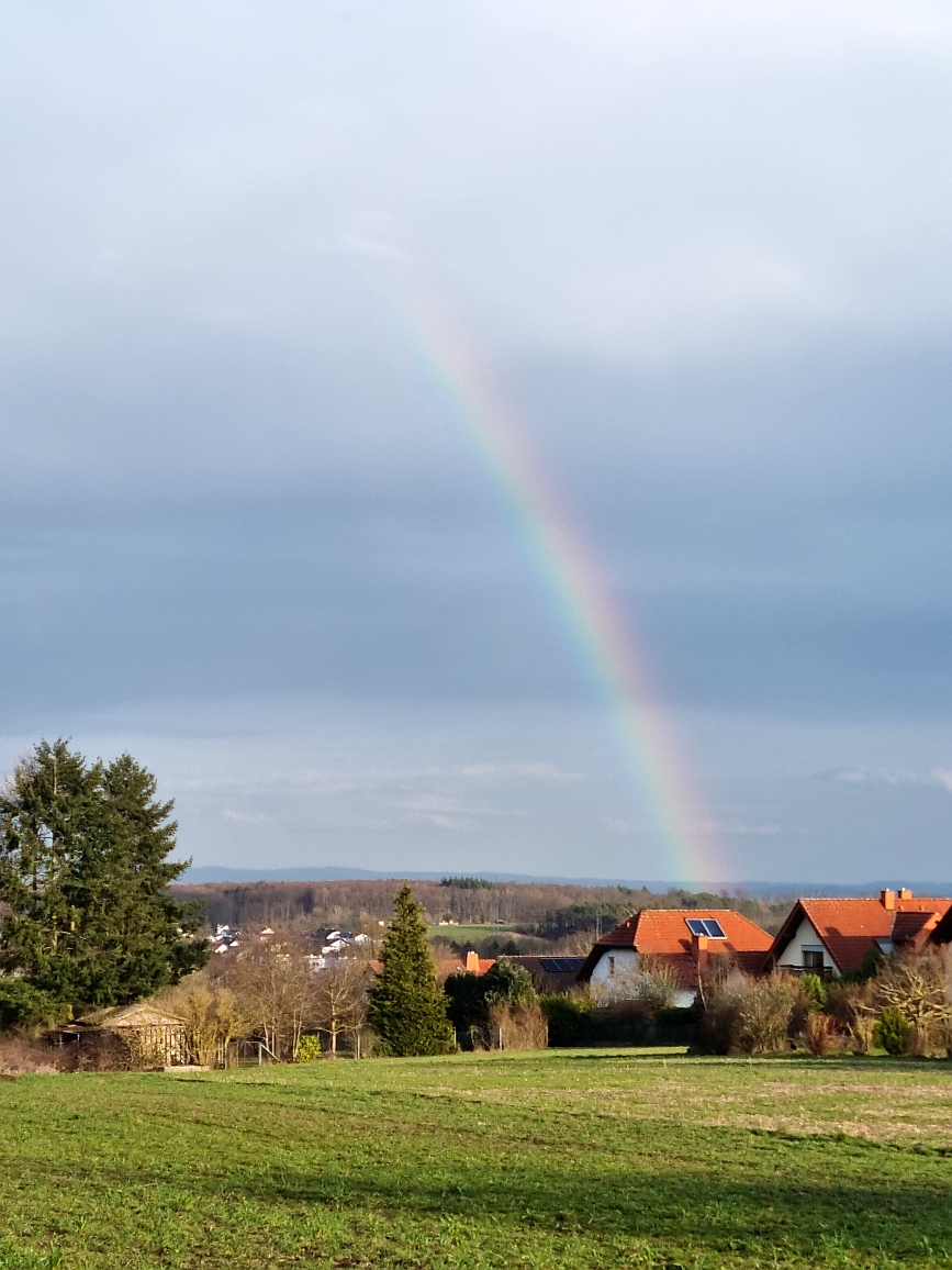 Abendstimmung am Haus 18 03 23