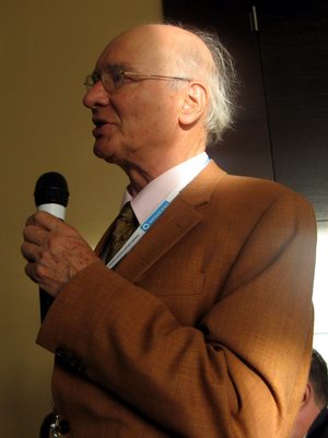 Prof. em. Dr. Arthur Kreuzer